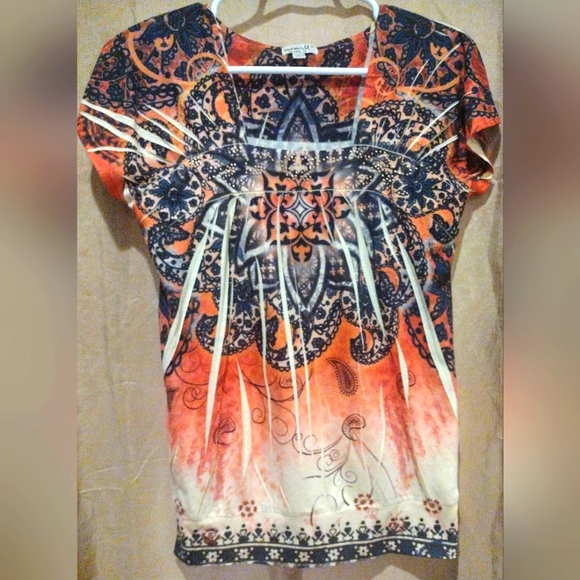 Women's "One world"  boho blouse - Picture 7 of 7